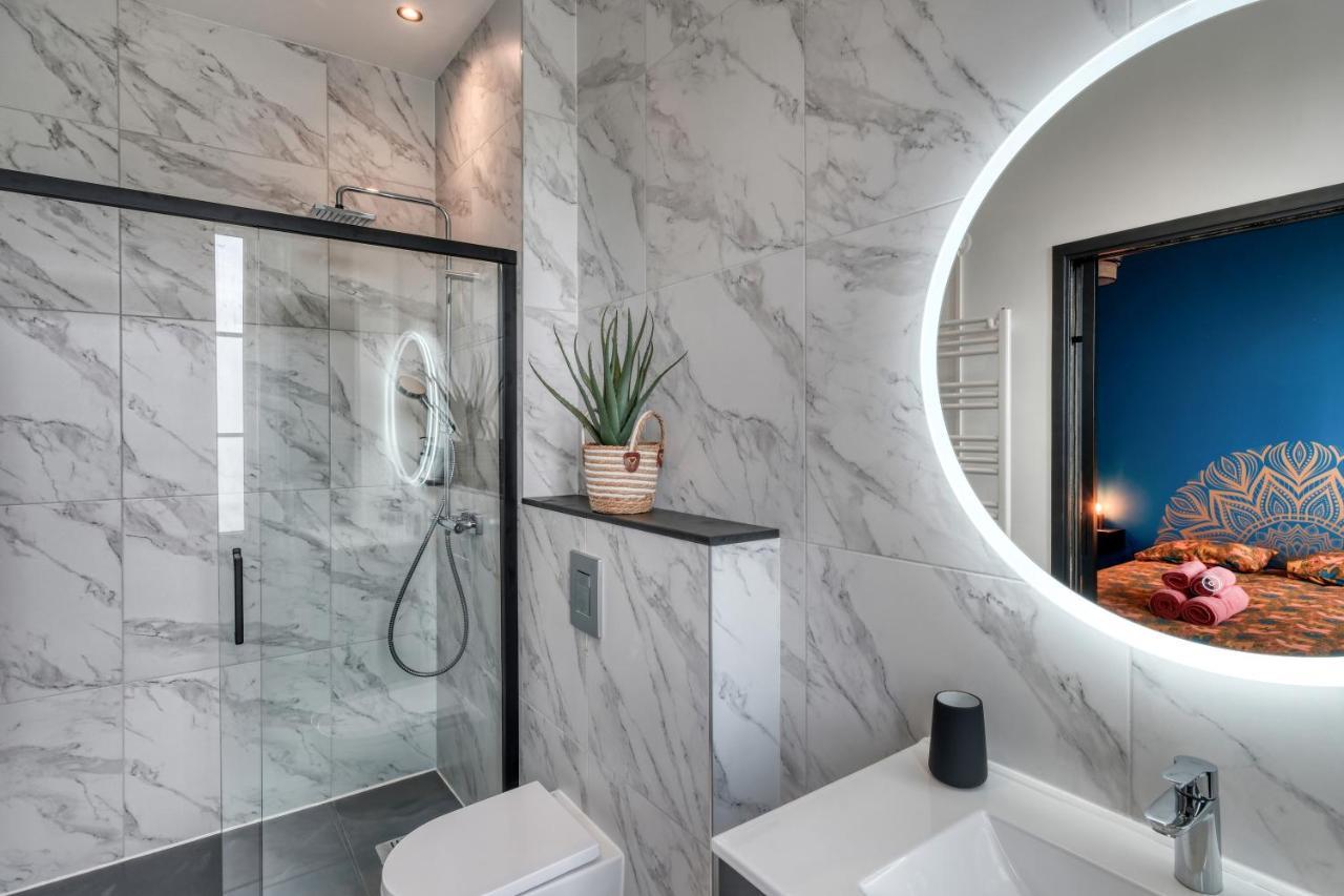 דירות שארטר Superbe 2 Pieces Avec Jacuzzi Privatif Face Gare Proche Cathedrale מראה חיצוני תמונה
